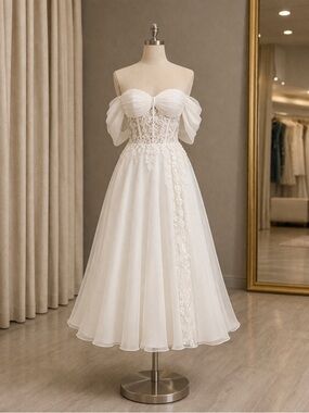 NEW WITHOUT TAG Elegant Dress